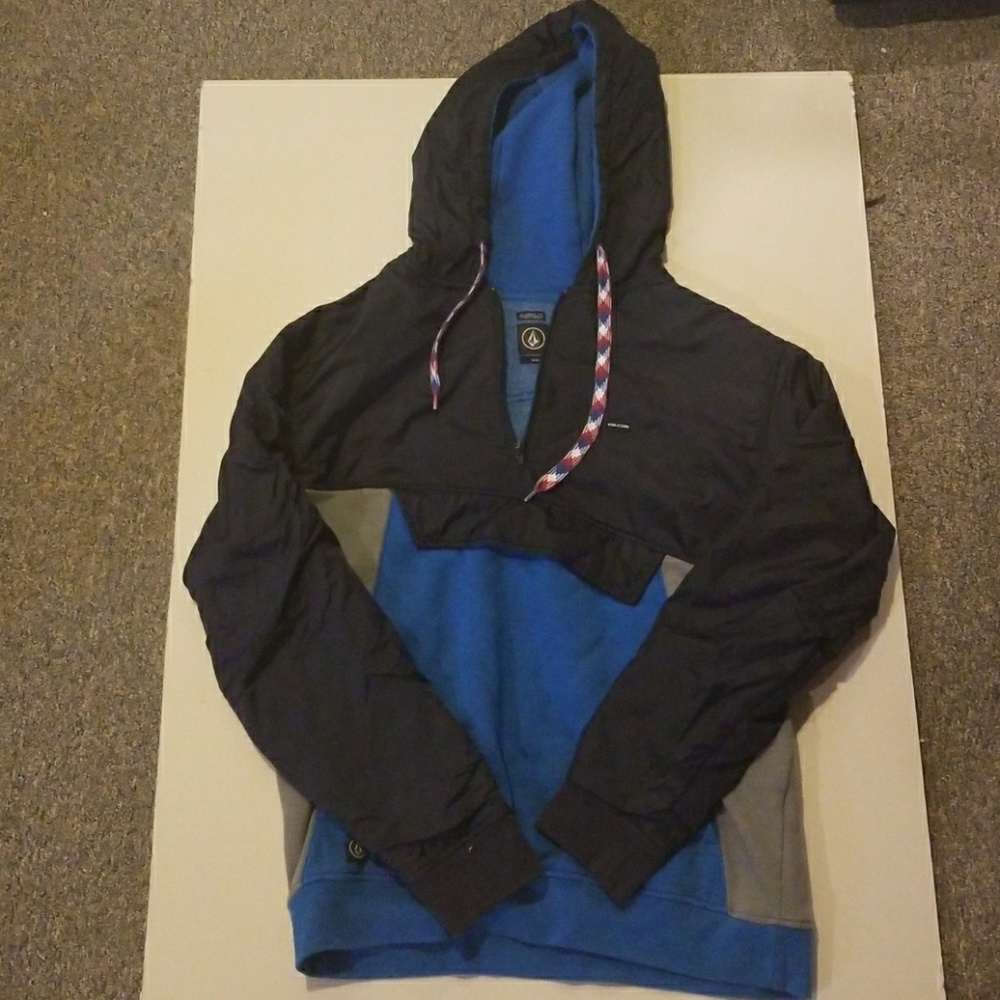 Volcom Half Zip Hoodie/Windbreaker